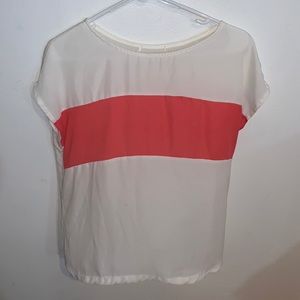 Woman’s blouse like T